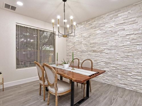 10704 Desert Willow Loop, Austin TX  78748-4026 exterior