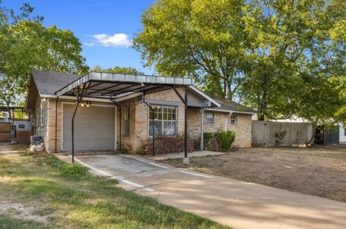 6908 Cherrydale Dr, Austin TX 78745-5344 exterior