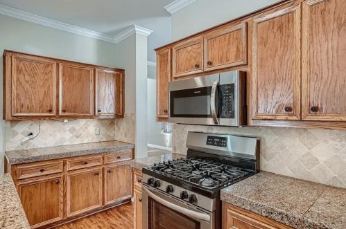 1106 Briargate Dr, Austin TX 78753-2050 exterior