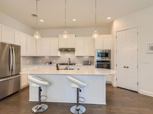 12509 Cardinal Flower Dr, Austin TX 78739 exterior