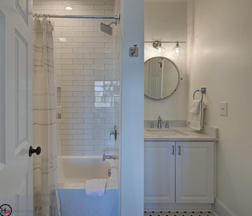 1000 Carolina Blvd, Isle Of Palms SC  29451-2242 exterior