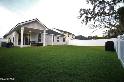 18 Stepping Stone Way, Bluffton SC 29910-4428 exterior