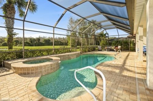 11982 Heather Woods Ct, Naples FL  34120-4398 exterior