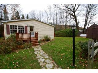 1045 Rood Pond Rd, Barre, VT 05679-9590