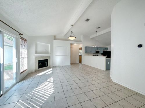 14231 Anita Marie Ln, Austin TX  78728-6811 exterior