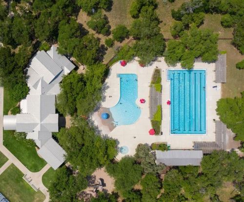 150 Abbott Dr, Austin TX 78737-4536 exterior