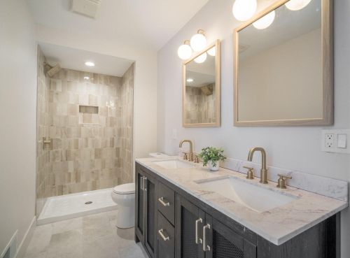 1850 Journeys Dr, Chenequa WI  53029-9367 exterior