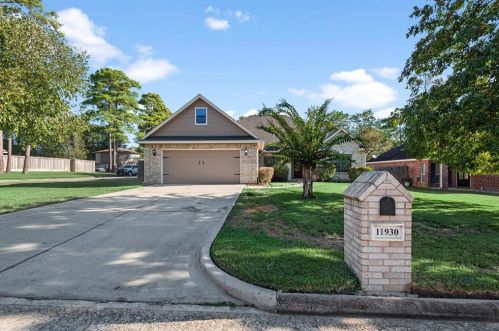 11930 Brightwood Dr, Montgomery, TX 77356-5467