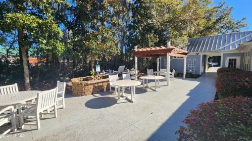 100 Kensington Blvd, Bluffton SC  29910-7464 exterior