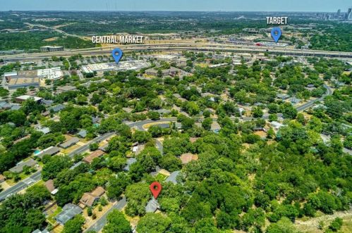 4609 Arapahoe Trl, Austin TX 78745-1510 exterior