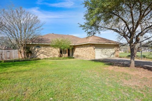 5208 Dry Wells Rd, Austin TX  78749-2233 exterior