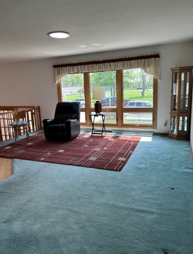 214 Park Ave, Chenequa WI  53029-2116 exterior