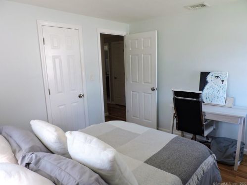 303 Hilton Dr, Wapping CT 06074-3418 exterior