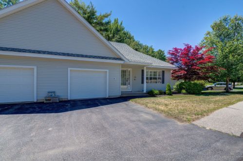 16 Kavanaugh Rd, Old Orchard Beach, ME 04064-1475