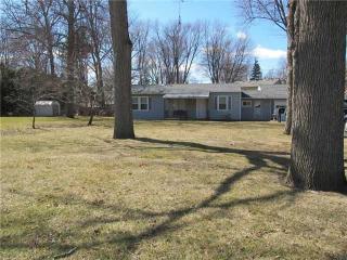 5033 Clover Ln, Toledo, OH 43623-2252