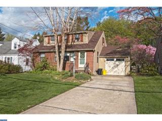 68 Shady Ln, Trenton, NJ 08619-1829