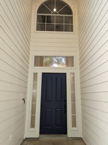 5117 Bluestar Dr, Austin TX  78739-1429 exterior