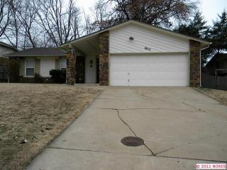 8913 92nd Pl, Tulsa, OK 74133-5640