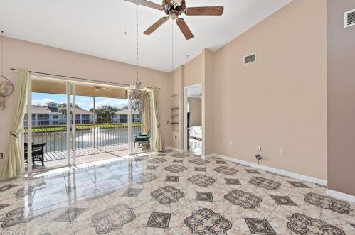 3059 Horizon Ln, Naples, FL 34109-8928