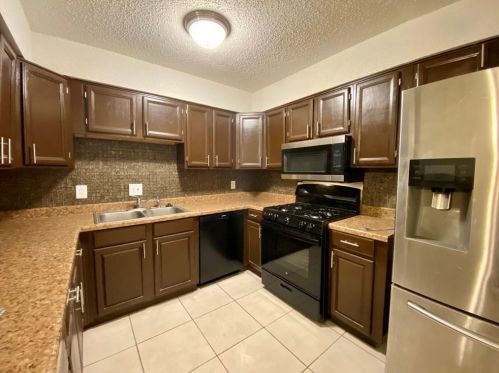 2308 Dovehill Dr, Austin TX  78744-4314 exterior