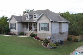 2067 Hickory Ln, Fultondale, AL 35068-1125