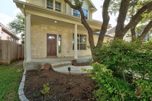 7609 Clara Marie Cv, Austin TX  78749-4403 exterior