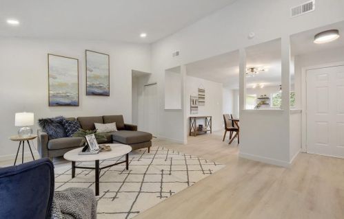 4011 Eskew Dr, Austin TX  78749-3262 exterior