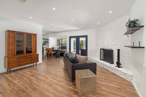 5407 Claymoor Dr, Austin TX 78723-4808 exterior