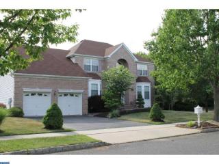 2 Lockewood Ln, East Windsor NJ  08520-2826 exterior