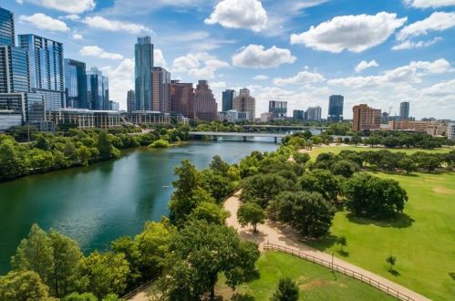 2201 De Verne St, Austin TX 78704-3929 exterior