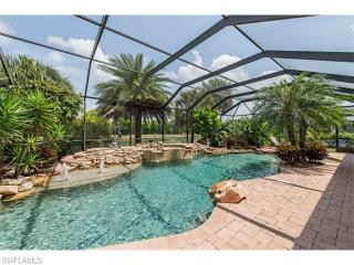 15976 Paseo Ln, Naples, FL 34110-2828