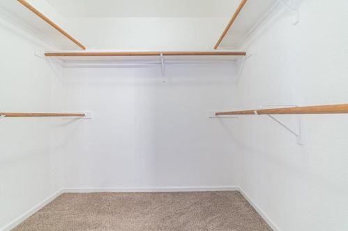 6868 Auckland Dr, Austin TX 78749-4139 exterior