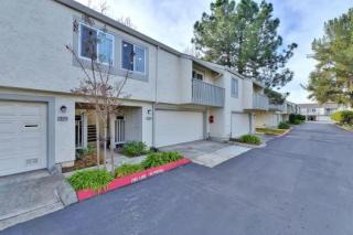 20254 Northglen Sq, Cupertino, CA 95014-0520