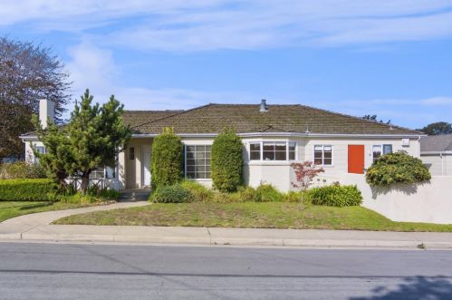 724 Brewington Ave, Watsonville, CA 95076-3260