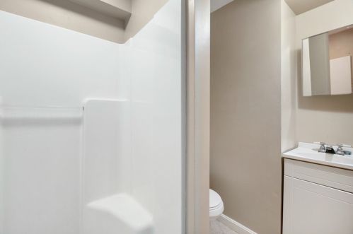 73 Merrifield St, Worcester MA 01605-3018 exterior