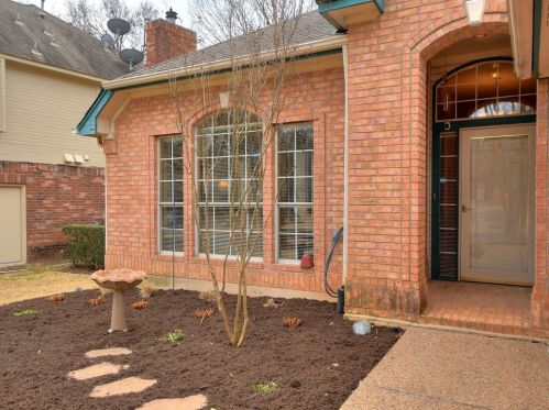 11015 Andenwood Dr, Austin TX  78726-1315 exterior