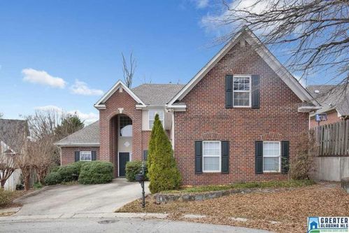 3001 English Oaks Cir, Birmingham, AL 35226-3900