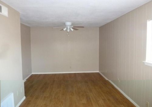 919 46th St, Austin TX  78751-4043 exterior