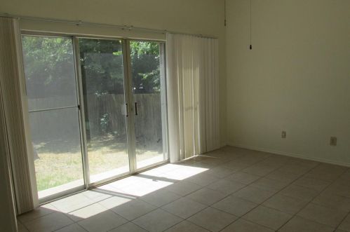 9505 Doliver Dr, Austin TX exterior