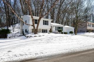 548 Adaway Ave, Ada, MI 49301-7835