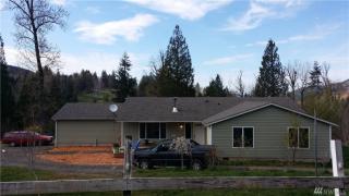 705 Walker Rd, Kelso, WA 98626-9021