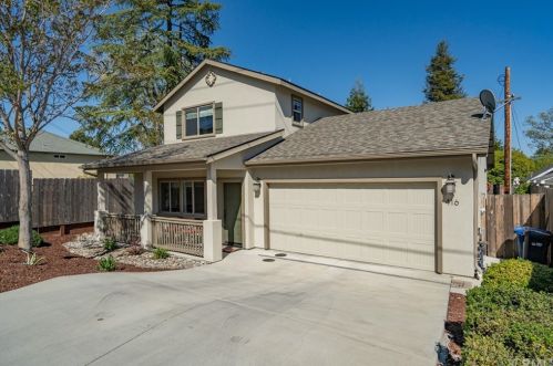 416 Olive St, Lake Nacimiento, CA 93446-0031