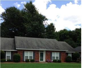 255 Foxdale Rd, Montgomery AL  36109-4000 exterior