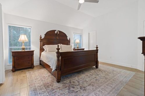 235 Abbott Dr, Austin TX 78737-4536 exterior