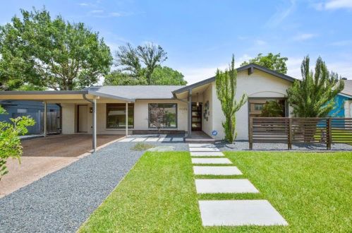 7505 Daugherty St, Austin TX  78757-1701 exterior