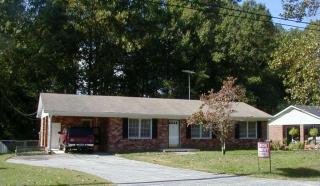 100 Trent Dr, Taylors SC  29687-3990 exterior