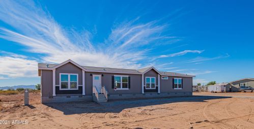 22413 Dove Valley Rd, Wittmann, AZ 85361-9681