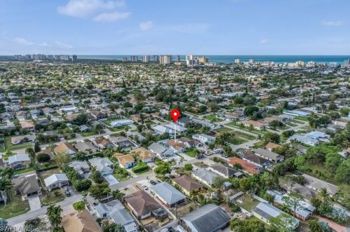 718 103rd Ave, Naples, FL 34108-3221