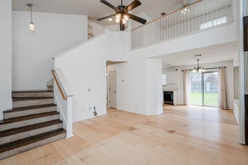 13505 Dulles Ave, Austin TX  78729-3765 exterior