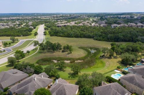 150 Abbott Dr, Austin TX 78737-4536 exterior